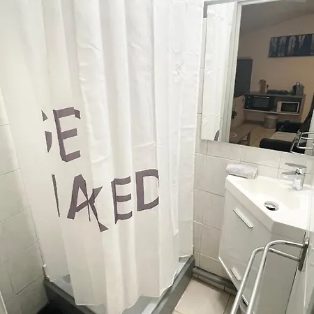 3 Studios, Centre De La Bastide St Louis